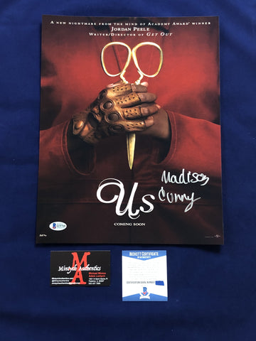 MCURRY_139 - 11x14 Metallic Photo Autographed By Madison Curry