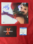 MELA_098 - 8x10 Photo Autographed By Mela Lee