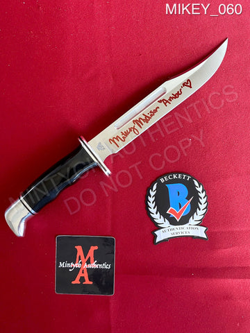 MIKEY_060 - Buck 120 Knife Autographed By Mikey Madison