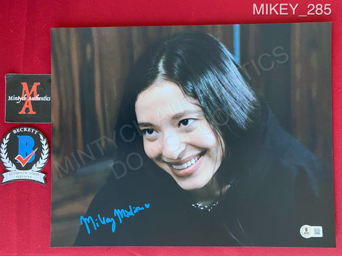 MIKEY_285 - 11x14 Photo Autographed By Mikey Madison