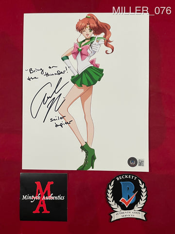 MILLER_076 - 8x10 Photo Autographed By Amanda Miller