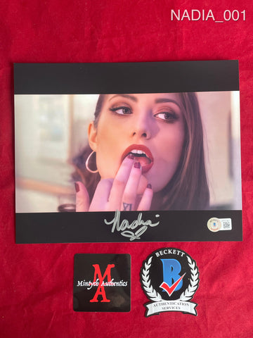 NADIA_001 - 8x10 Photo Autographed By Nadia Teichmann