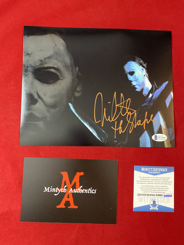 NC_610 - 8x10 Photo Autographed By Nick Castle