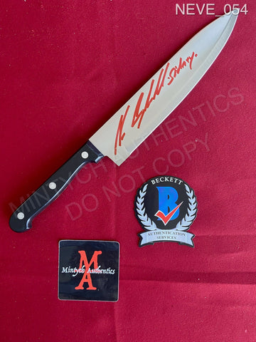 NEVE_054 - Real 8" Knife Knife Autographed By Neve Campbell