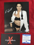 NEVE_250 - 8x10 Photo Autographed By Neve Campbell