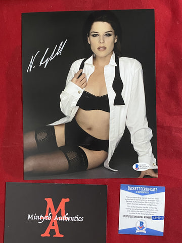 NEVE_250 - 8x10 Photo Autographed By Neve Campbell