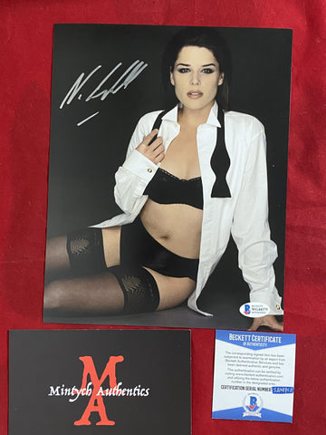 NEVE_253 - 8x10 Photo Autographed By Neve Campbell