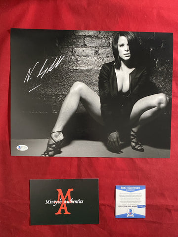 NEVE_370 - 11x14 Photo Autographed By Neve Campbell