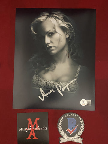 PAQUIN_161 - 8x10 Photo Autographed By Anna Paquin