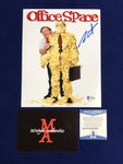 ROOT_237 - 8x10 Photo Autographed By Stephen Root