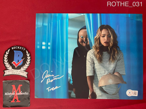 ROTHE_031 - 8x10 Photo Autographed By Jessica Rothe