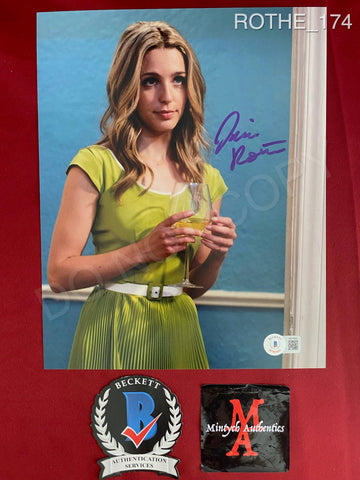 ROTHE_174 - 8x10 Photo Autographed By Jessica Rothe