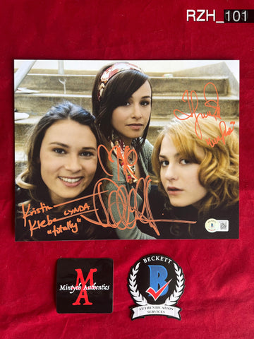 RZH_101 - 8x10 Photo Autographed By Danielle Harris, Scout Taylor-Compton & Kristina Klebe