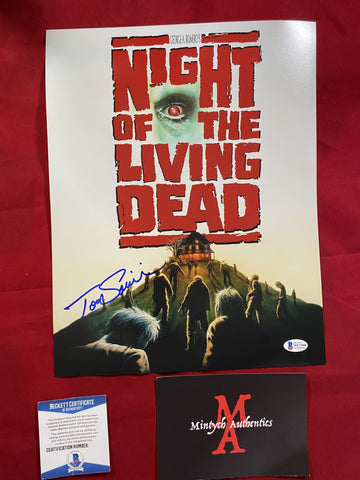 SAVINI_044 - 11x14 Photo Autographed By Tom Savini