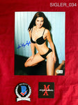 SIGLER_034 - 8x10 Photo Autographed By Jamie-Lynn Sigler