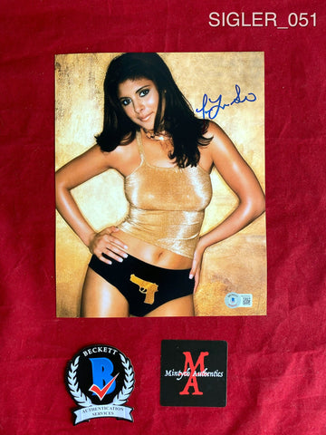 SIGLER_051 - 8x10 Photo Autographed By Jamie-Lynn Sigler