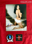 SIGLER_076 - 8x10 Photo Autographed By Jamie-Lynn Sigler