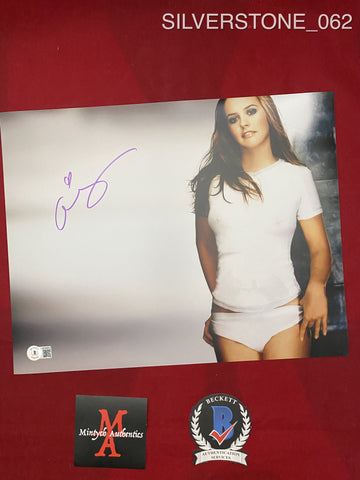 SILVERSTONE_062 - 11x14 Photo Autographed By Alicia Silverstone