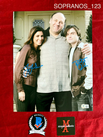 SOPRANOS_123 - 11x14 Photo Autographed By Jamie-Lynn Sigler & Robert Iler