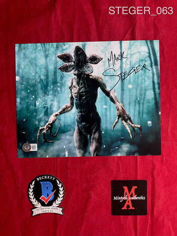 STEGER_063 - 8x10 Photo Autographed By Mark Steger